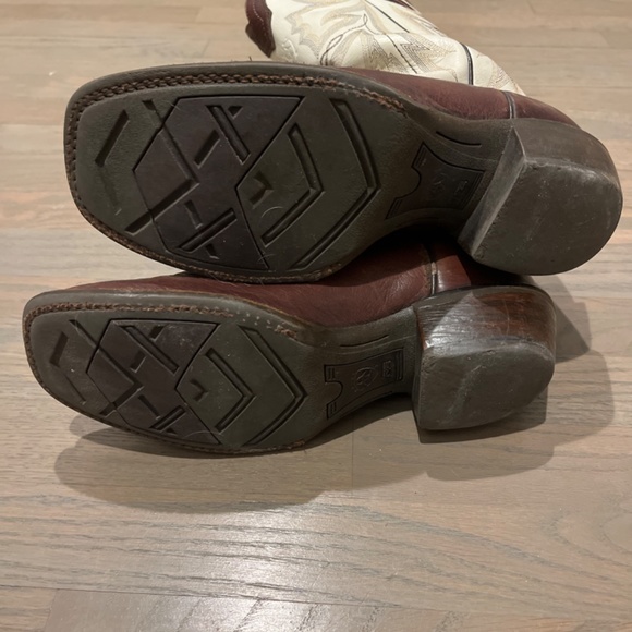 ARIAT Mens Boots - Picture 2 of 9